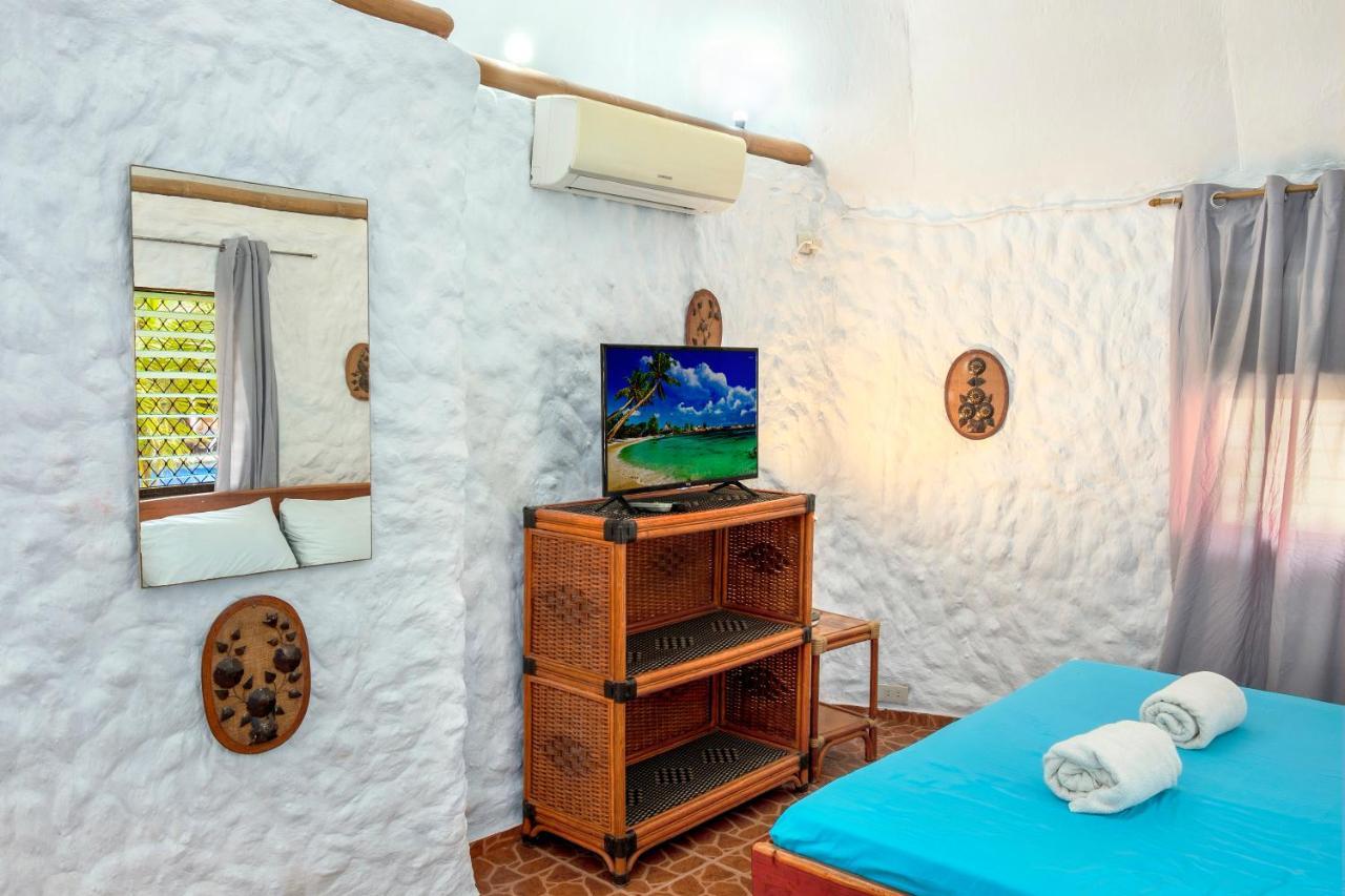Panglao Chocolate Hills Hostel Bagian luar foto