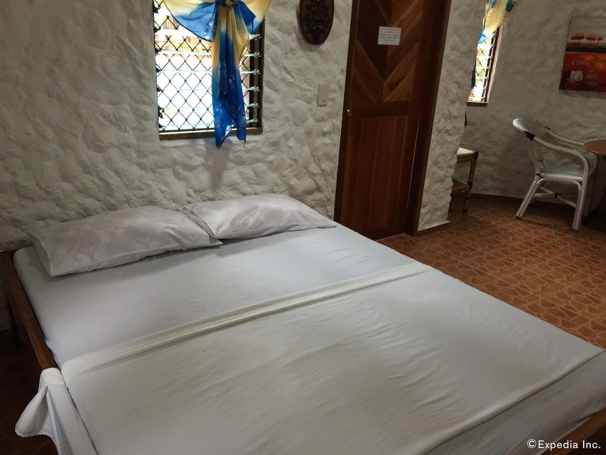 Panglao Chocolate Hills Hostel Bagian luar foto